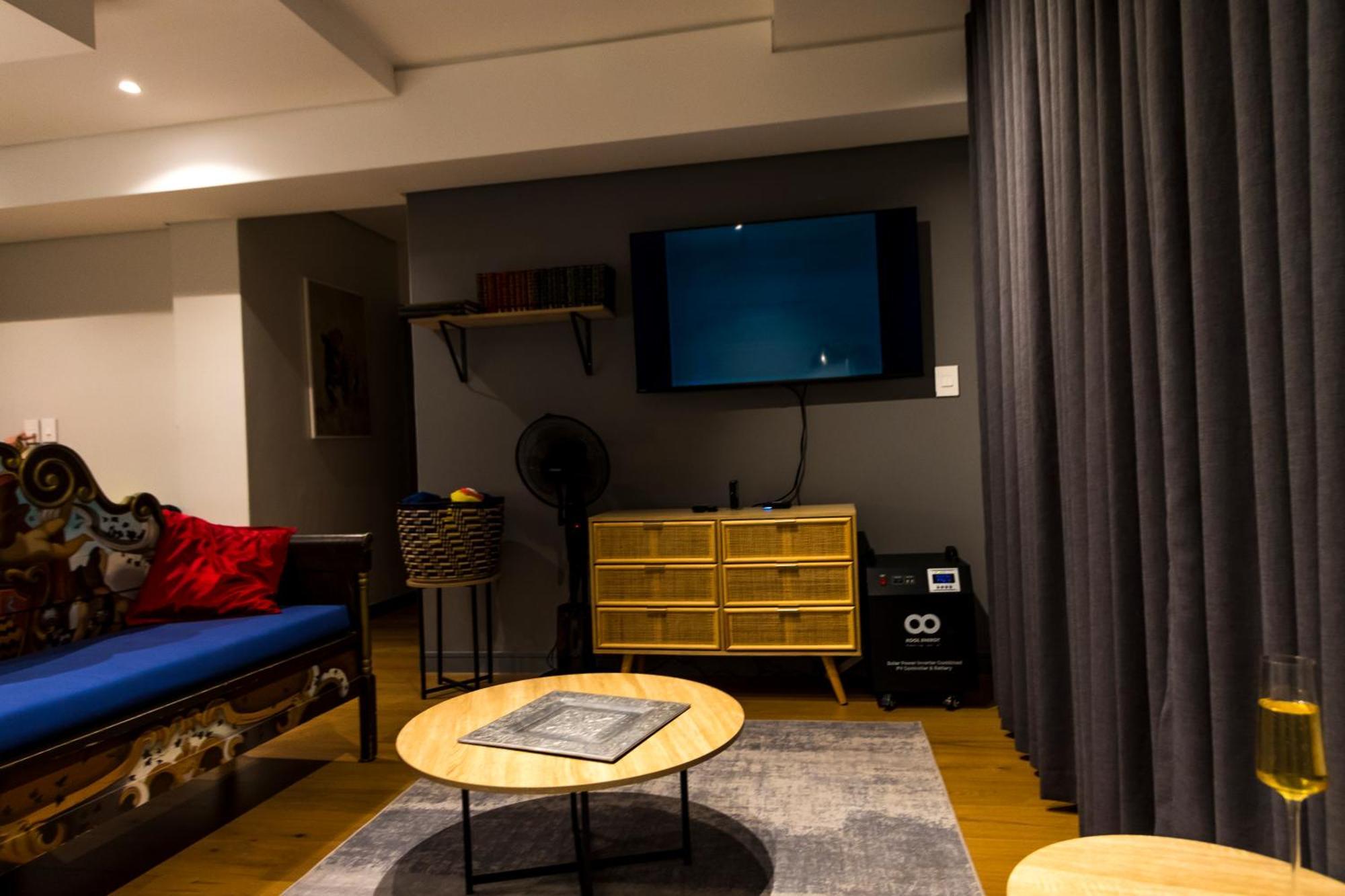 Casa Del Mar Apartment