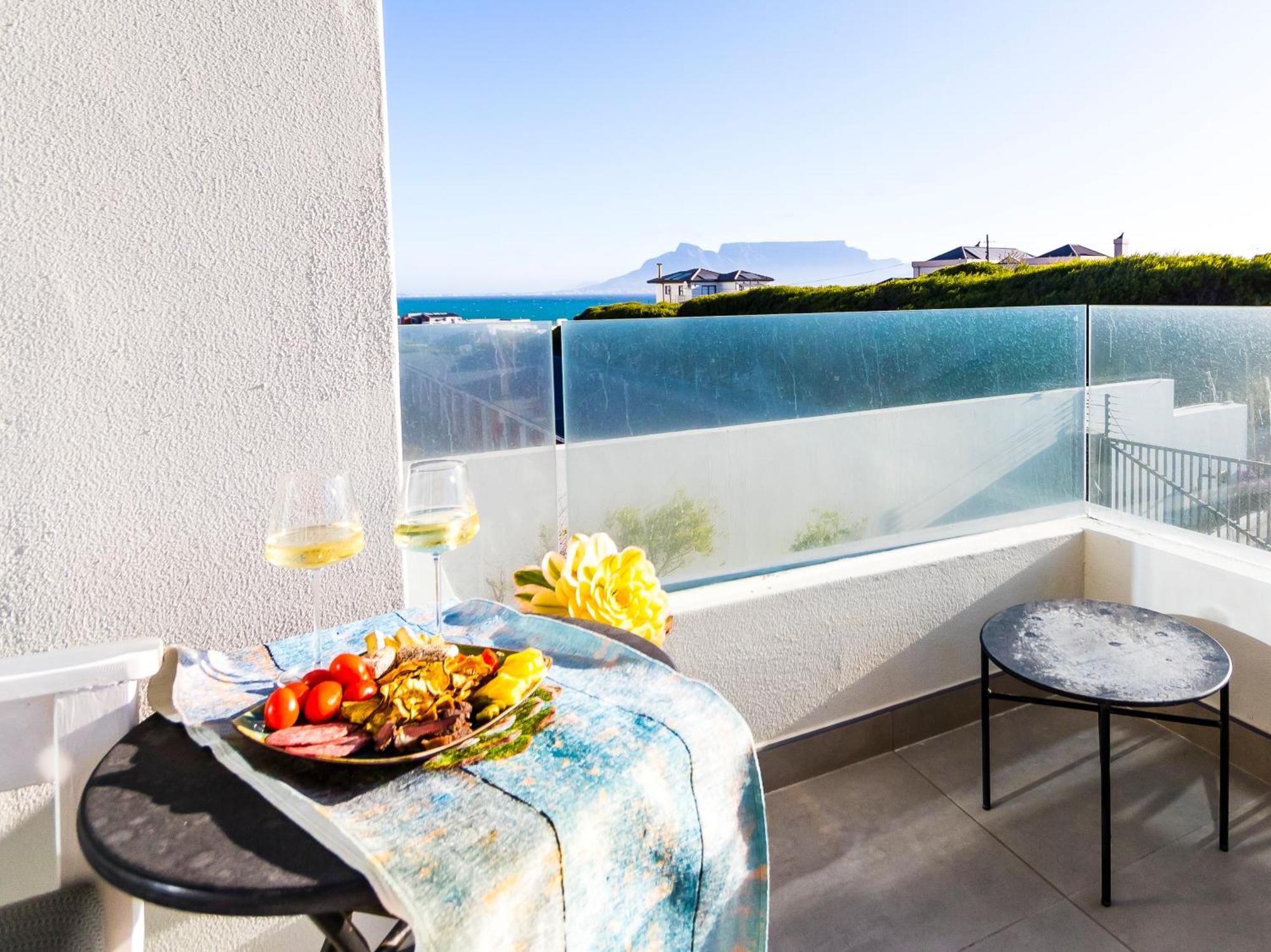 Casa Del Mar Apartment